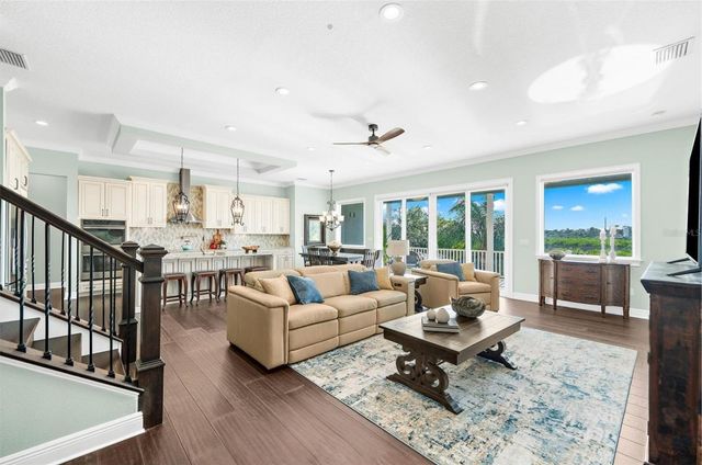 1462 N JASMINE AVENUE, Tarpon Springs, FL 34689
