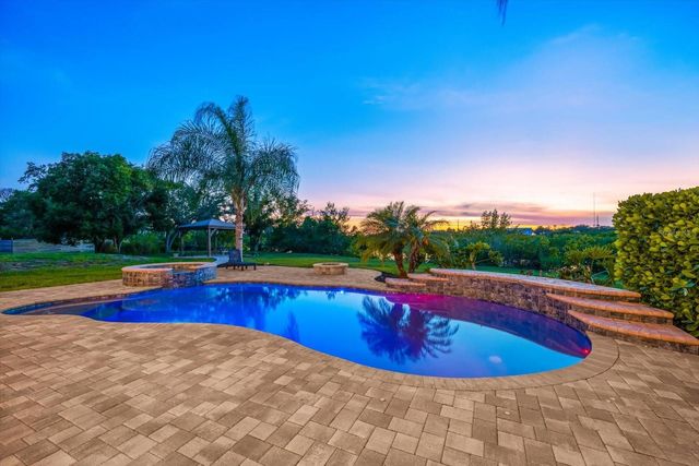 1462 N JASMINE AVENUE, Tarpon Springs, FL 34689