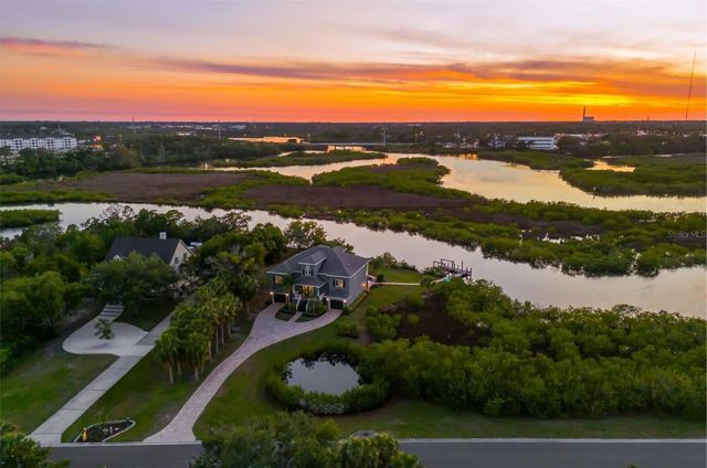 1462 N JASMINE AVENUE, Tarpon Springs, FL 34689