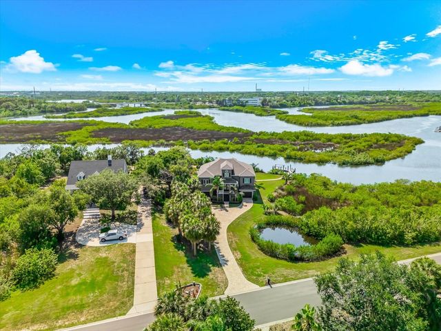 1462 N JASMINE AVENUE, Tarpon Springs, FL 34689