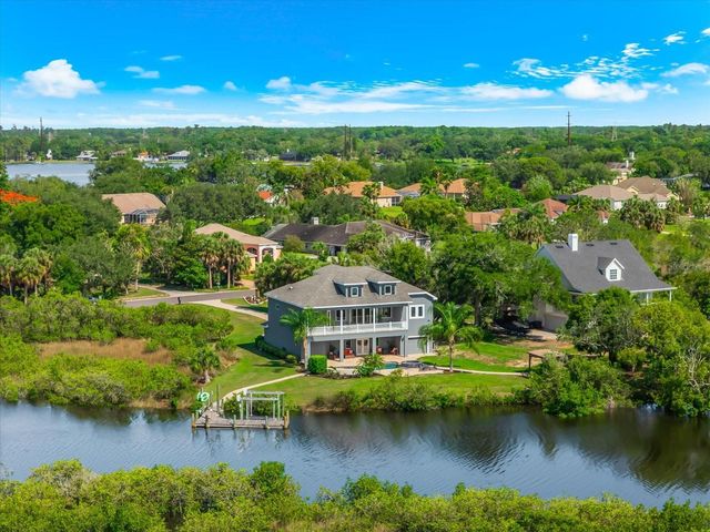 1462 N JASMINE AVENUE, Tarpon Springs, FL 34689