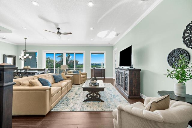 1462 N JASMINE AVENUE, Tarpon Springs, FL 34689