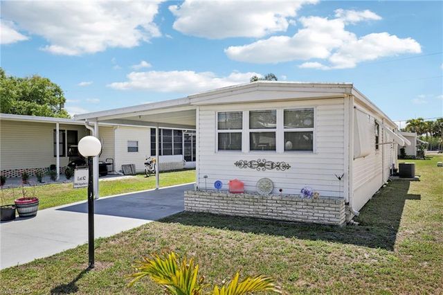 9806 Sugarberry WAY, Fort Myers, FL 33905