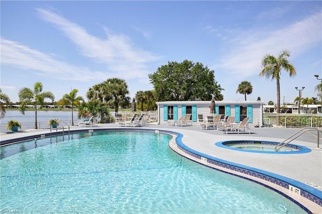 9806 Sugarberry WAY, Fort Myers, FL 33905