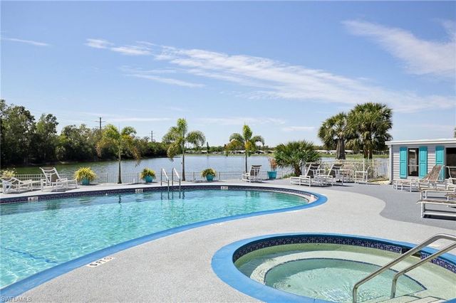 9806 Sugarberry WAY, Fort Myers, FL 33905