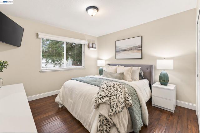 8185 Arroyo Dr 4, Pleasanton, CA 94588