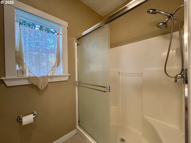 722 SMITH BECKON Rd, Carson, WA 98610