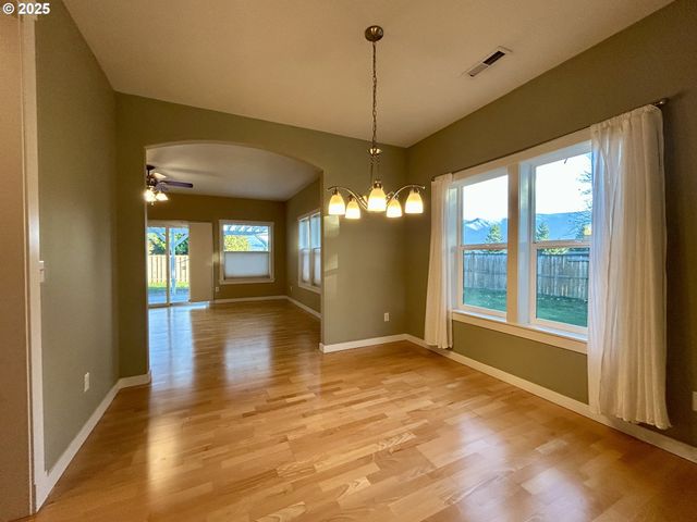 722 SMITH BECKON Rd, Carson, WA 98610