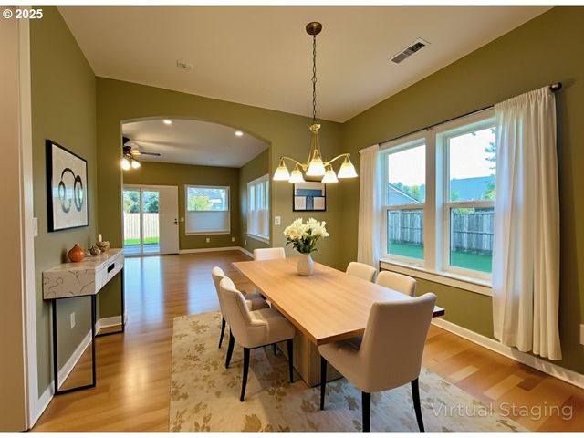 722 SMITH BECKON Rd, Carson, WA 98610