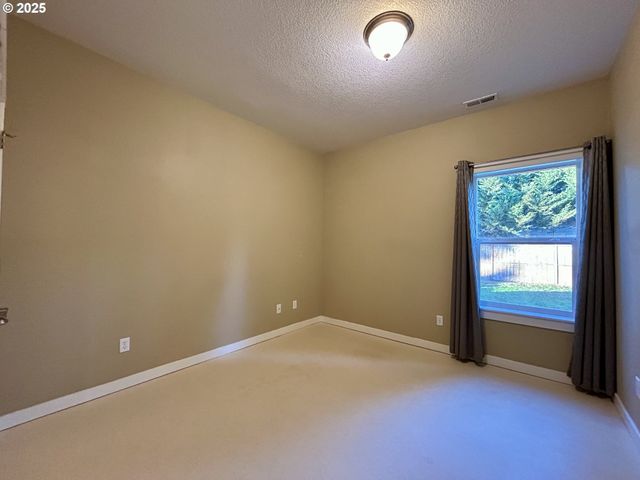 722 SMITH BECKON Rd, Carson, WA 98610