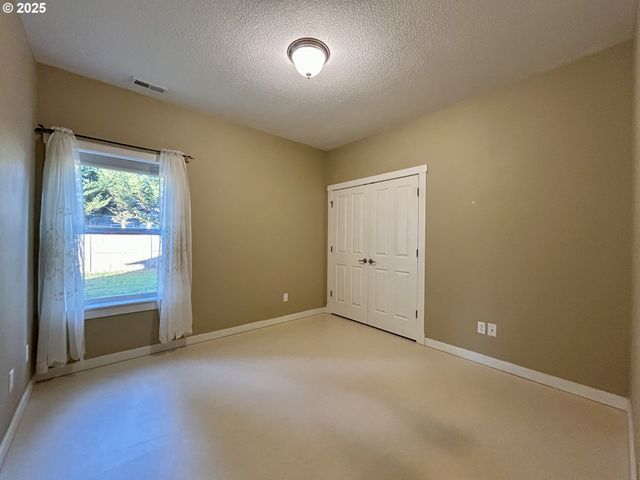 722 SMITH BECKON Rd, Carson, WA 98610