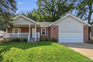 3518 San Jose Lane, St Ann, MO 63074