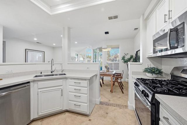 34590 Falls Terrace, Fremont, CA 94555