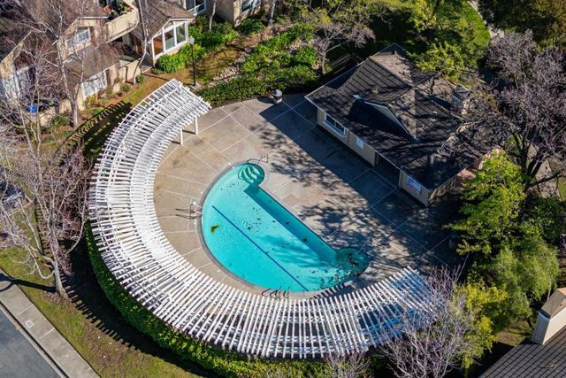 34590 Falls Terrace, Fremont, CA 94555