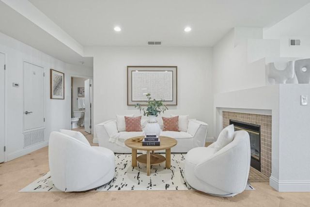 34590 Falls Terrace, Fremont, CA 94555