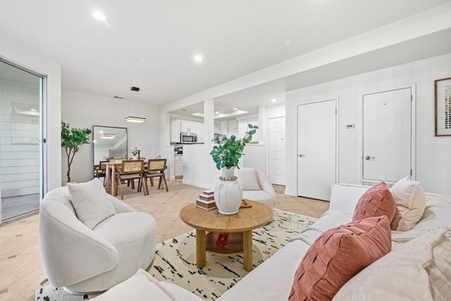 34590 Falls Terrace, Fremont, CA 94555