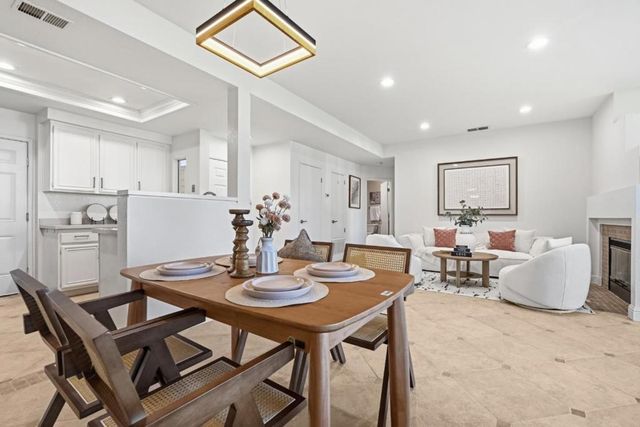 34590 Falls Terrace, Fremont, CA 94555