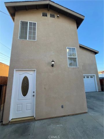 123 W 66th, Los Angeles, CA 90003