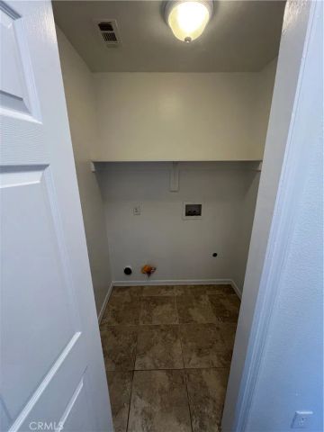 123 W 66th, Los Angeles, CA 90003