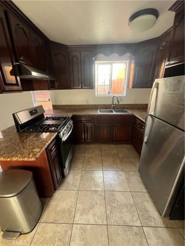 123 W 66th, Los Angeles, CA 90003