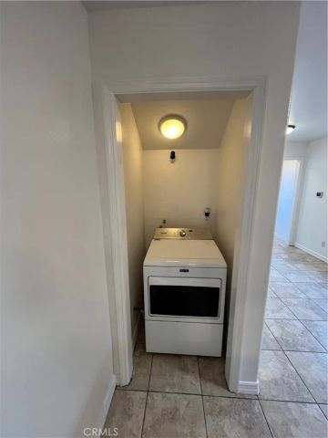 123 W 66th, Los Angeles, CA 90003