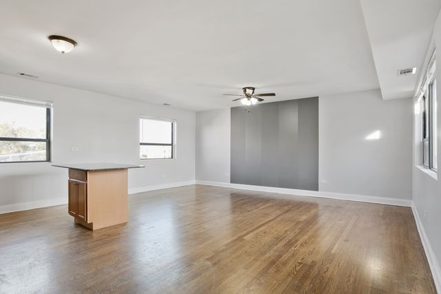 7616 N MARSHFIELD Avenue 307, Chicago, IL 60626