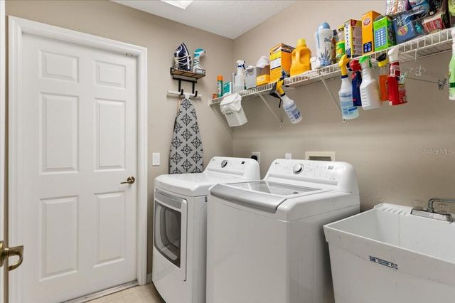 5003 72ND STREET E, Bradenton, FL 34203
