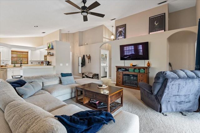 5003 72ND STREET E, Bradenton, FL 34203