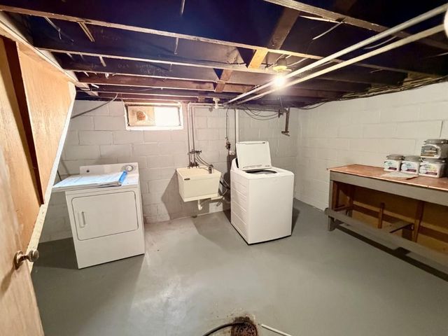 709 KENT STREET, Wausau, WI 54403