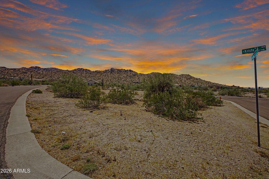 9400 S KRISTA Drive E 76, Goodyear, AZ 85338 — exterior