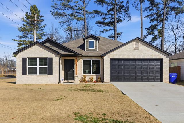 1360 AGOGO Lane, Conway, AR 72034