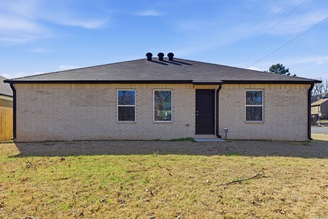 1360 AGOGO Lane, Conway, AR 72034