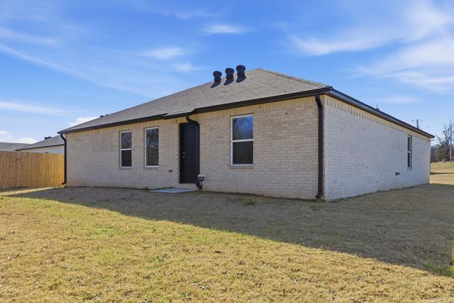 1360 AGOGO Lane, Conway, AR 72034