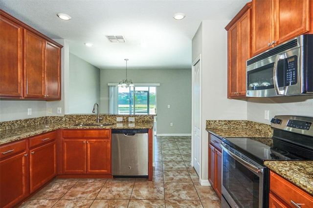 1913 HAWKS VIEW DRIVE, Ruskin, FL 33570