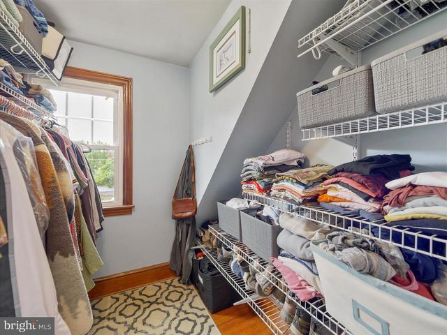 18 BARNETT AVENUE, Waynesboro, PA 17268