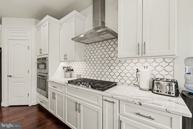 9214 JORDAN RIVER RD, Columbia, MD 21045