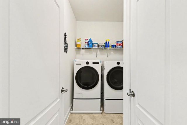 9214 JORDAN RIVER RD, Columbia, MD 21045