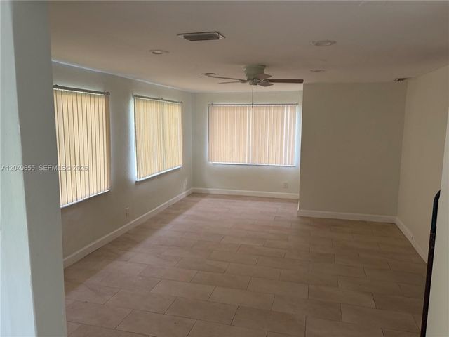 5853 Mckinley Street 3, Hollywood, FL 33021