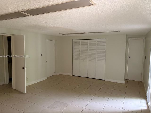 5853 Mckinley Street 3, Hollywood, FL 33021