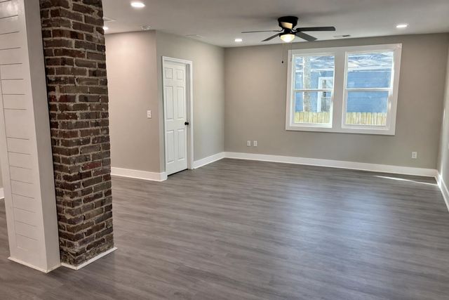 2208 Bailey Drive, North Charleston, SC 29405