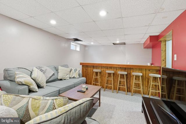 827 HARPER AVE, Drexel Hill, PA 19026