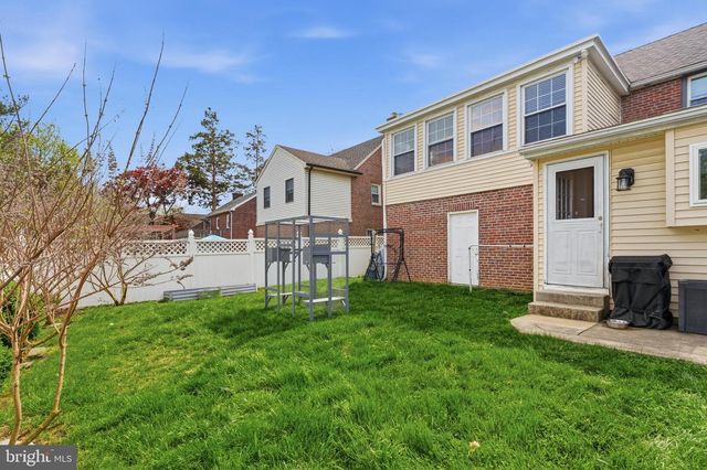 827 HARPER AVE, Drexel Hill, PA 19026