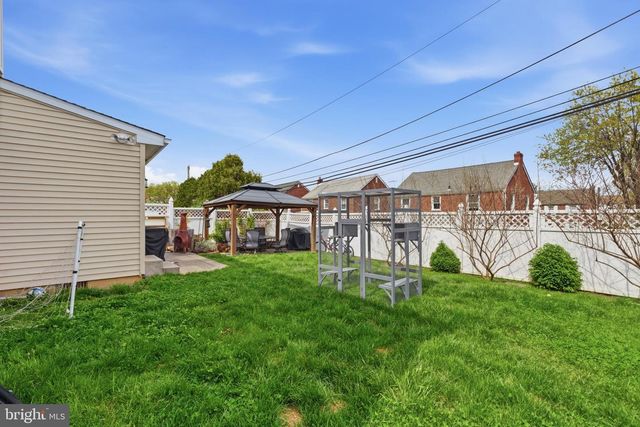 827 HARPER AVE, Drexel Hill, PA 19026