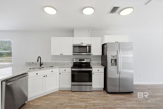 22771 Racine Street, Robertsdale, AL 36567