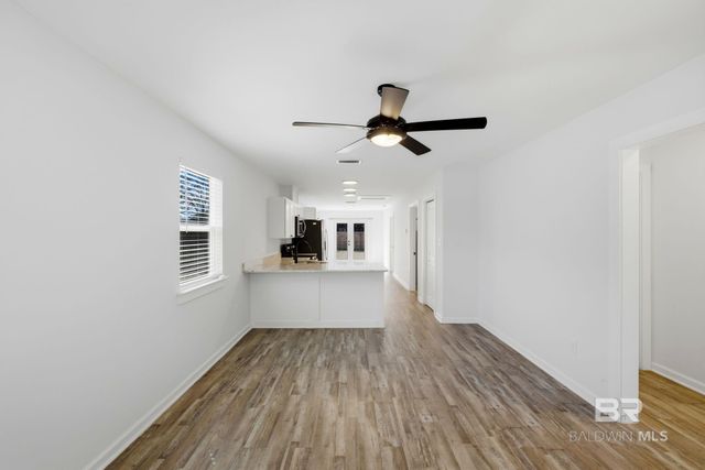 22771 Racine Street, Robertsdale, AL 36567