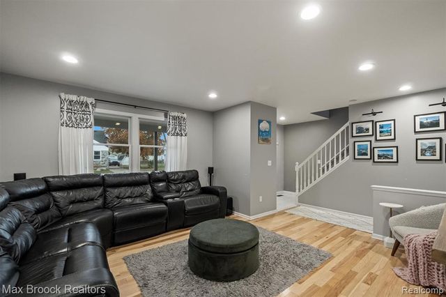 3515 Bacon Avenue, Berkley, MI 48072