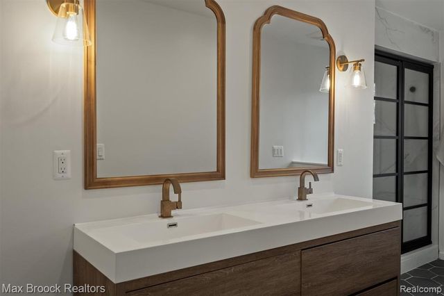 3515 Bacon Avenue, Berkley, MI 48072