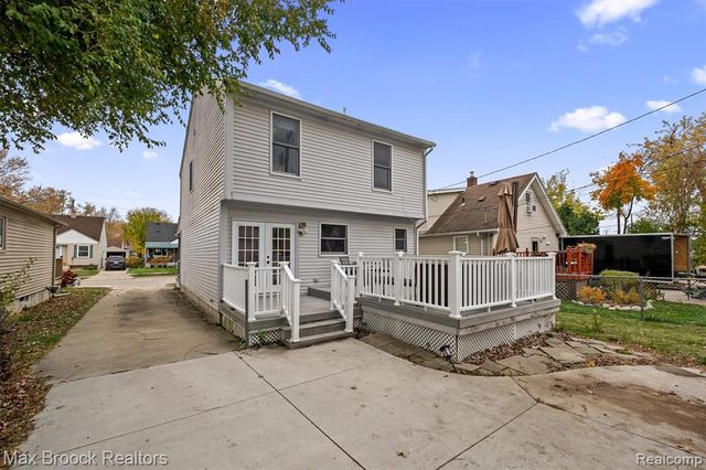 3515 Bacon Avenue, Berkley, MI 48072