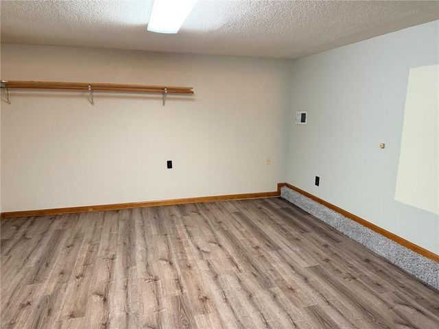 6925 Long Avenue, Shawnee, KS 66216