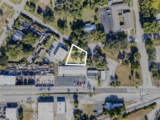 3244 Royalston AVE, Fort Myers, FL 33916